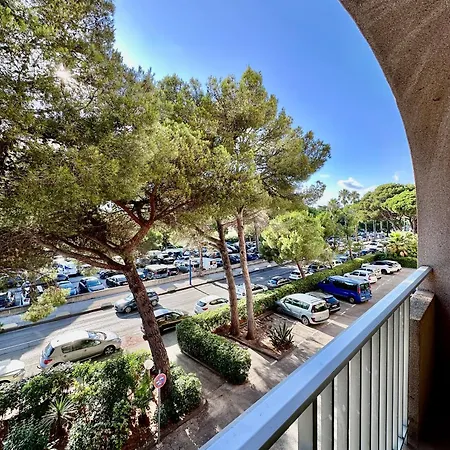Sur Le Port De - A 2min Des Plages, Clim & Balcon Apartmán Hyères